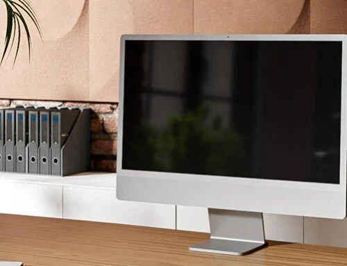 Monitor richtig einstellen: So schützen Sie Ihre Augen und Ihren Rücken